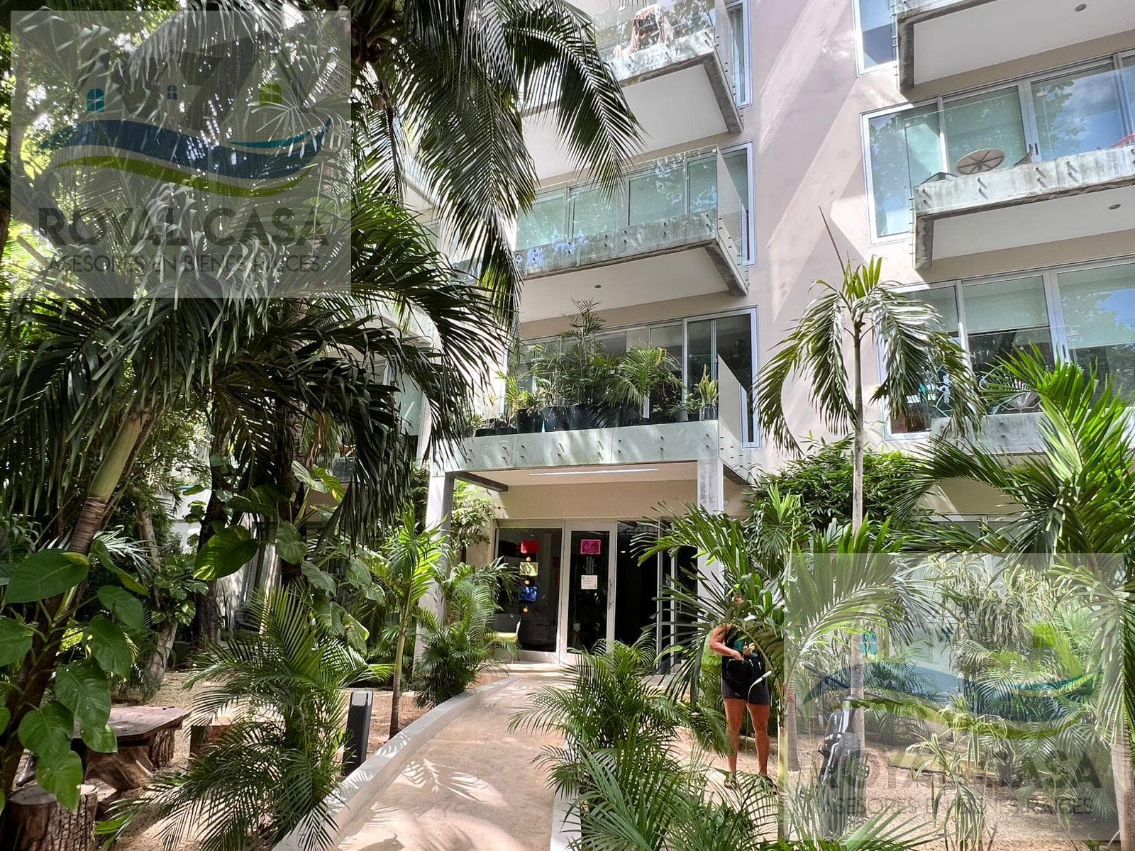 1-Bedroom Apartment, 56 m², Ready for Deed Transfer — Central Park, Playa del Carmen