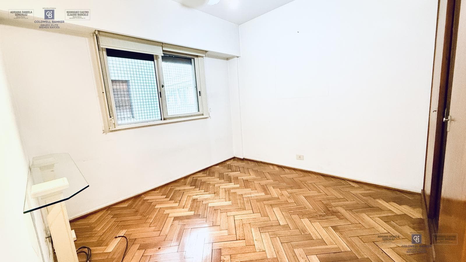 3-room apartment for sale with balcony, dedicated parking space, and maid's quarters in Recoleta