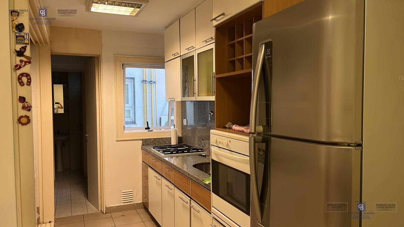 3-room apartment for sale with balcony, dedicated parking space, and maid's quarters in Recoleta