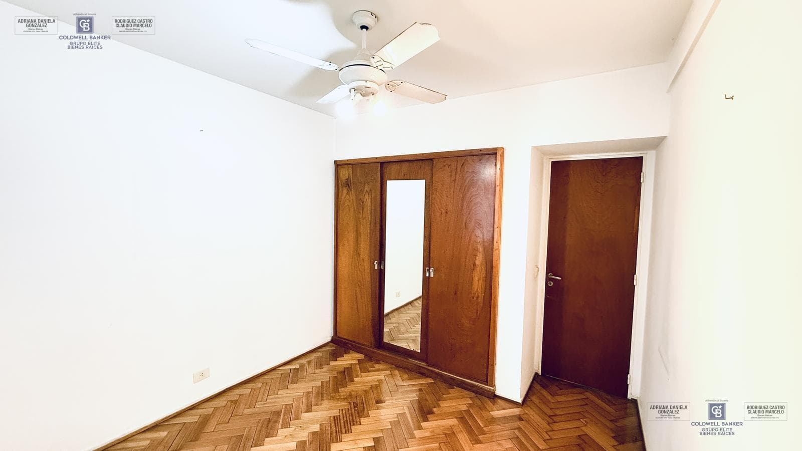 3-room apartment for sale with balcony, dedicated parking space, and maid's quarters in Recoleta