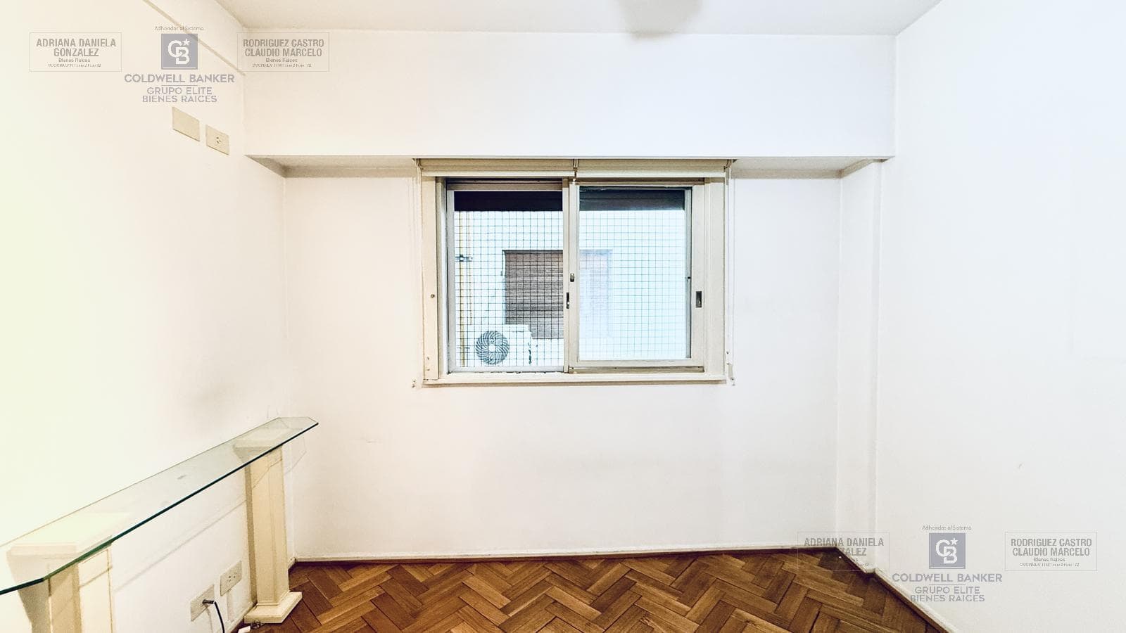 3-room apartment for sale with balcony, dedicated parking space, and maid's quarters in Recoleta