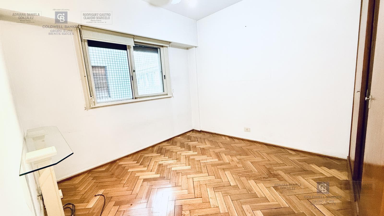 3-room apartment for sale with balcony, dedicated parking space, and maid's quarters in Recoleta