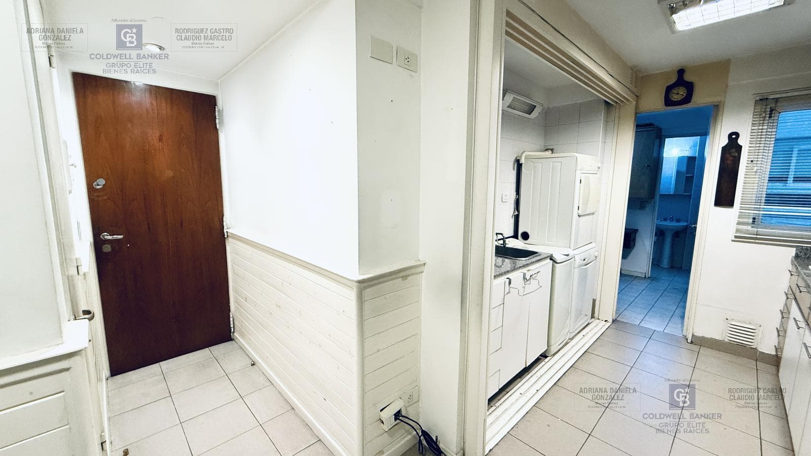 3-room apartment for sale with balcony, dedicated parking space, and maid's quarters in Recoleta
