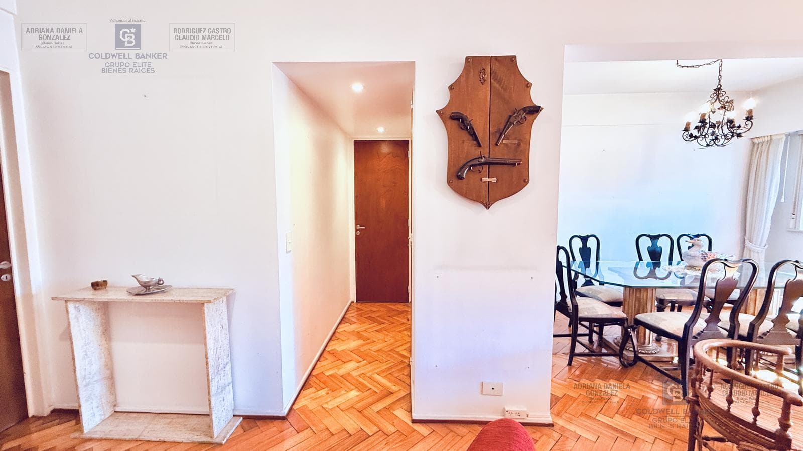 3-room apartment for sale with balcony, dedicated parking space, and maid's quarters in Recoleta
