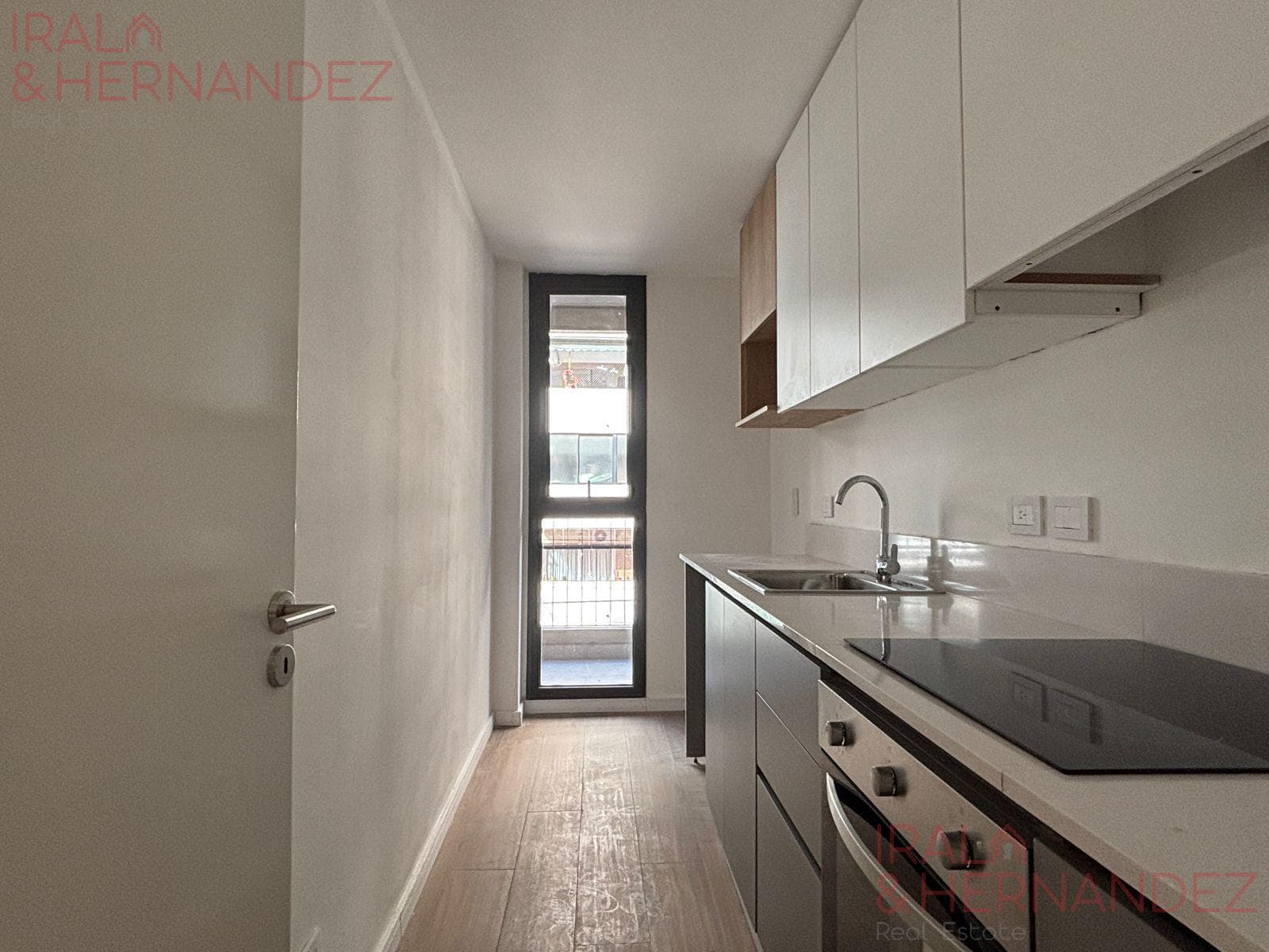 FOR SALE: 2-ROOM APARTMENT IN POZO VILLA CRESPO / ON THE STREET FRONT