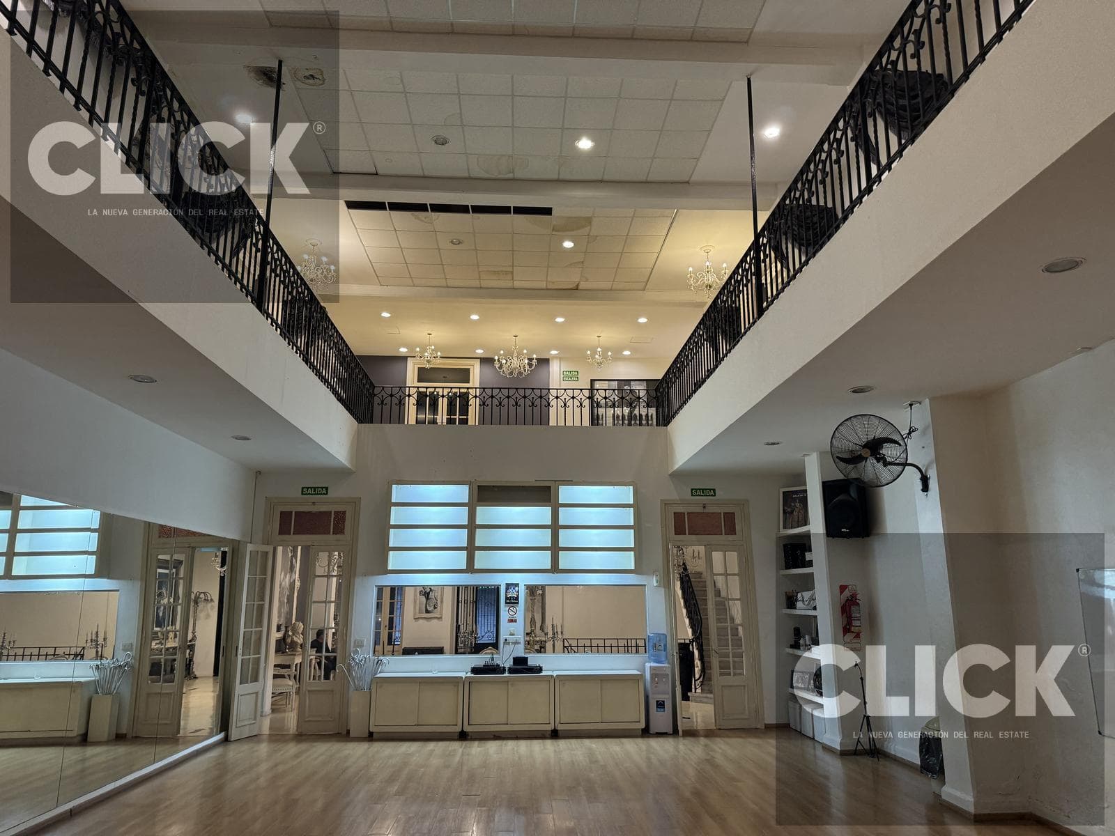 Commercial Property - For Sale with Rental Income - San Nicolas