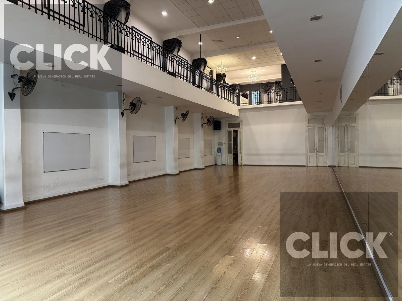 Commercial Property - For Sale with Rental Income - San Nicolas