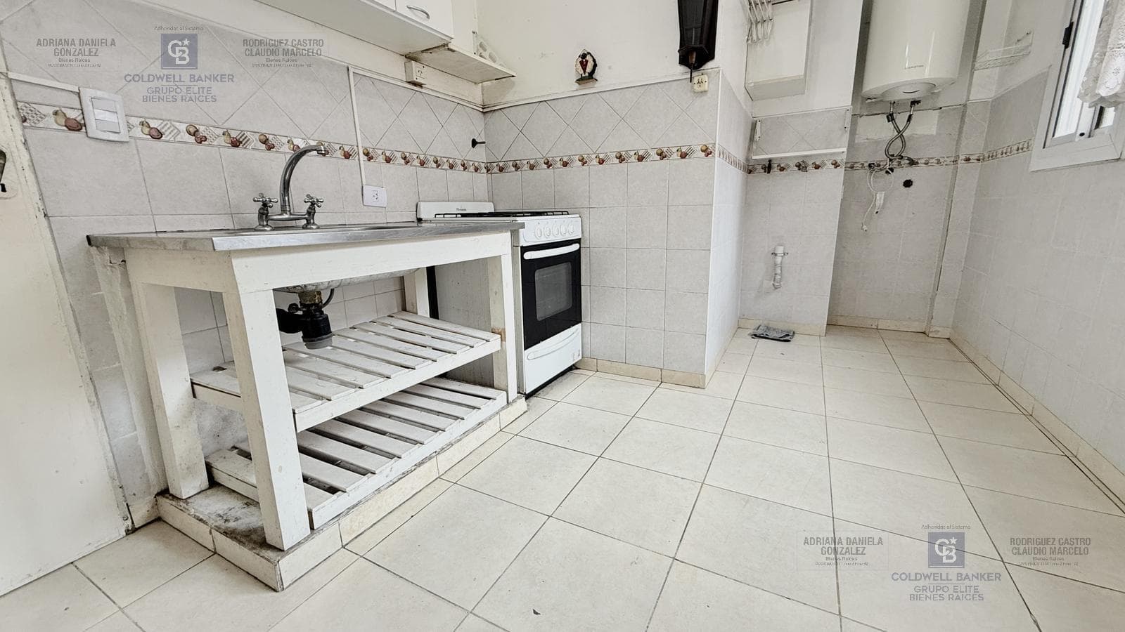 3-room apartment for sale on a high floor in the Samore neighborhood of Villa Lugano