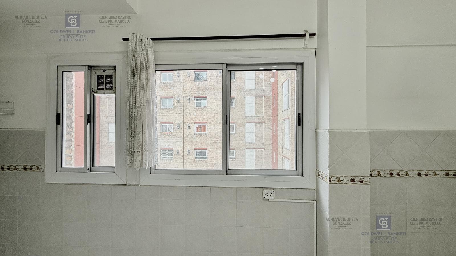 3-room apartment for sale on a high floor in the Samore neighborhood of Villa Lugano