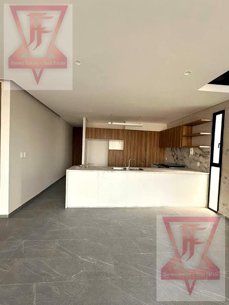 Apartment for Sale Near Plaza México – 137 m2