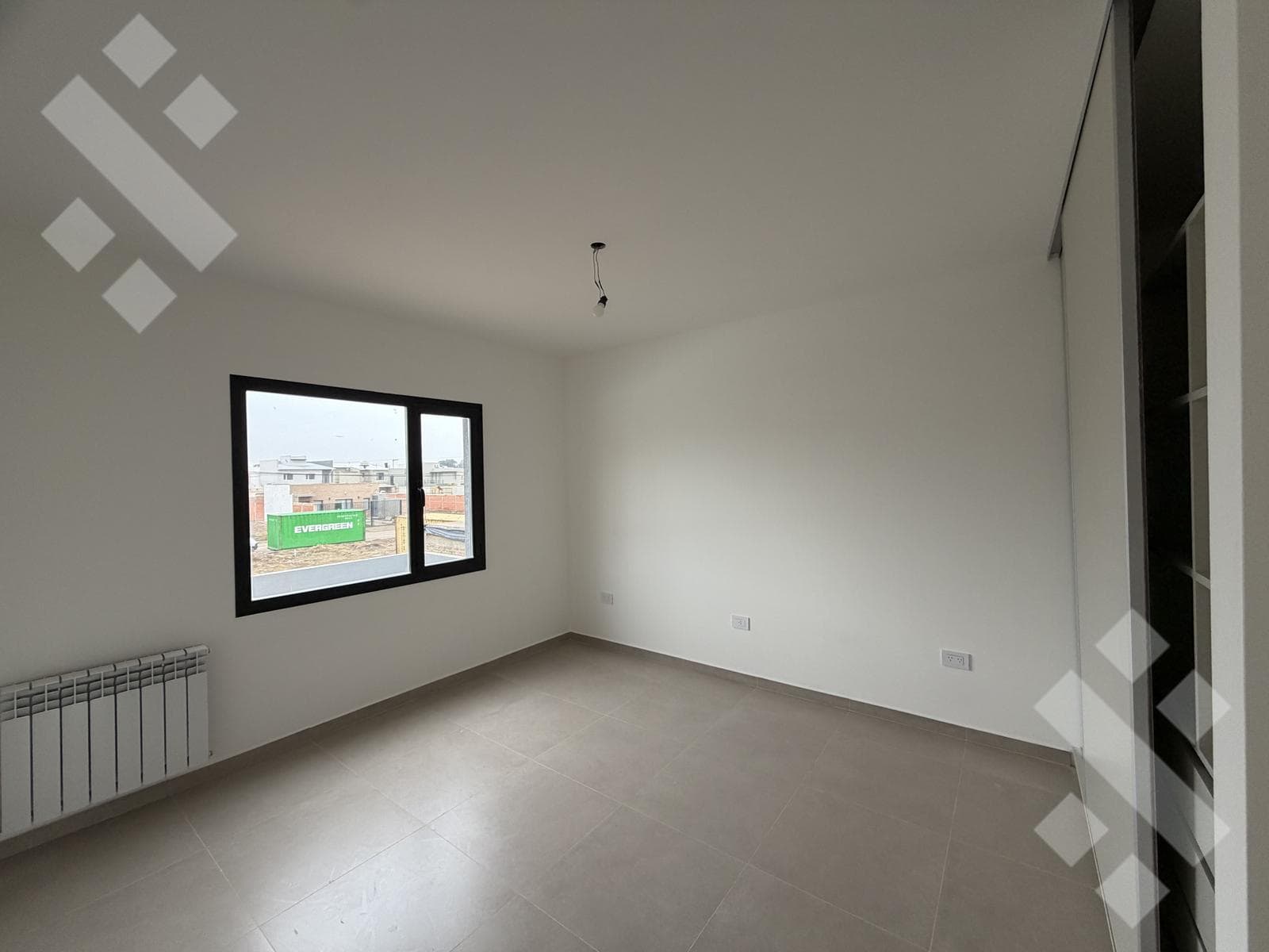 3-BEDROOM HOUSE FOR SALE (TURNKEY) — RINCÓN DEL RIO NEIGHBORHOOD, NEUQUÉN