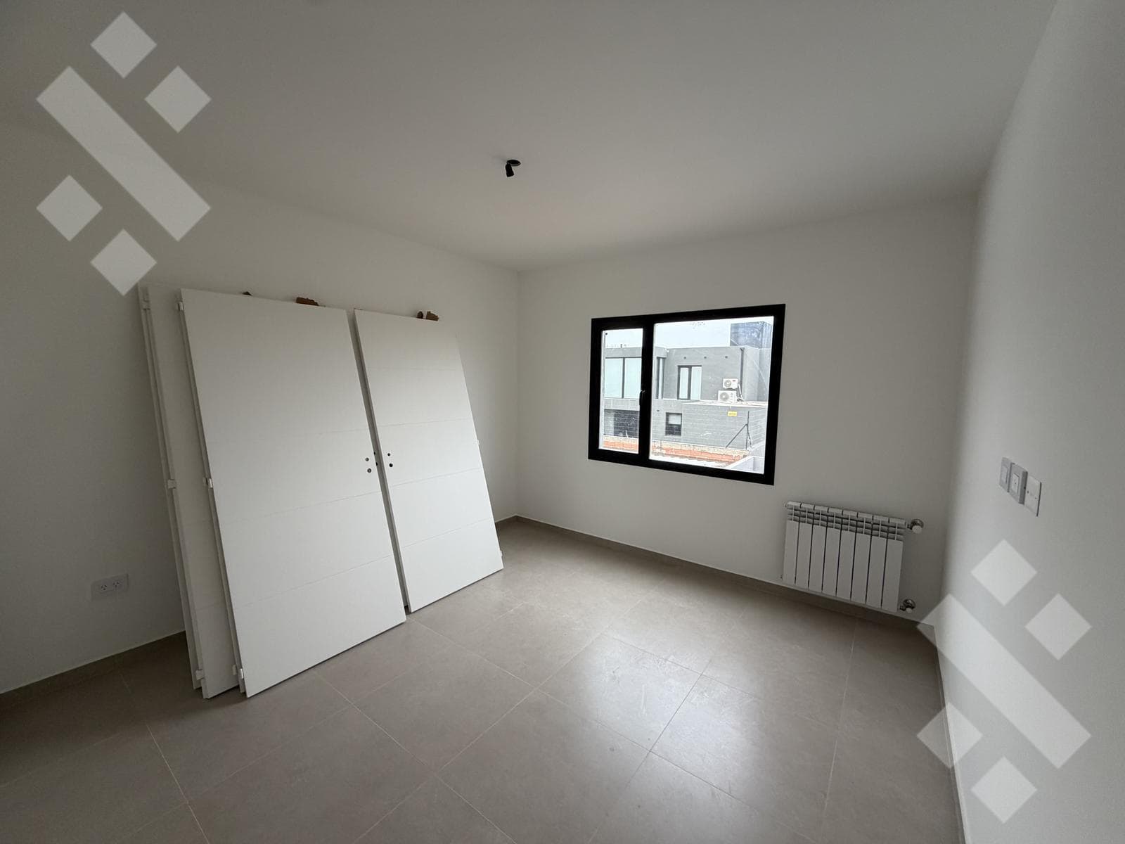 3-BEDROOM HOUSE FOR SALE (TURNKEY) — RINCÓN DEL RIO NEIGHBORHOOD, NEUQUÉN