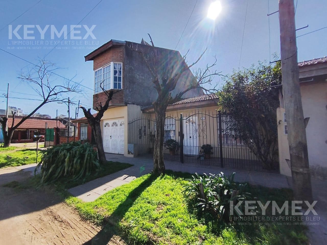 HOUSE FOR SALE: 5 ROOMS | 4 BEDROOMS | GARAGE AND YARD WITH GRILL | VILLA CELINA