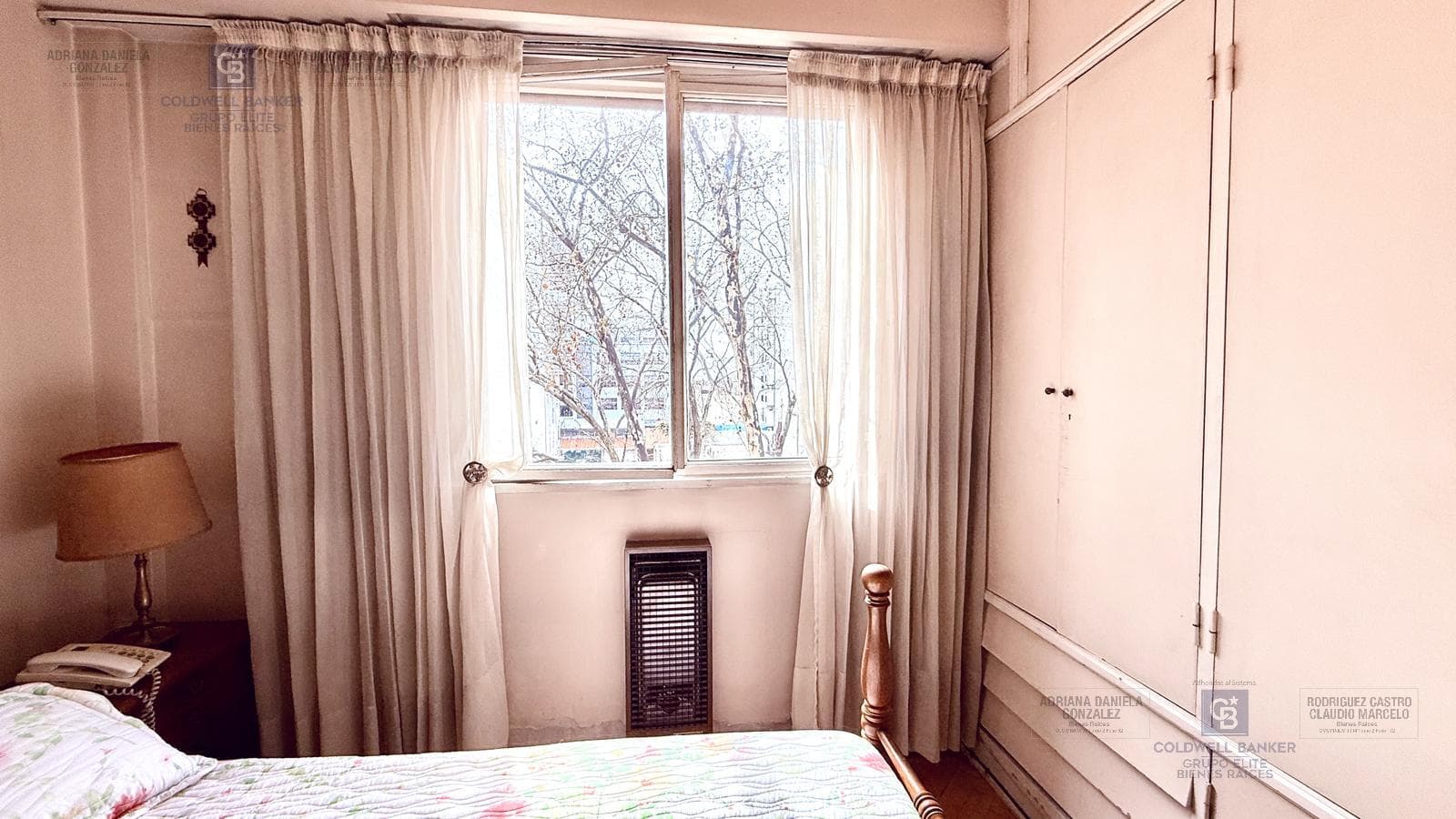 4-room apartment for sale, half-floor, with separate room and front balcony in Palermo