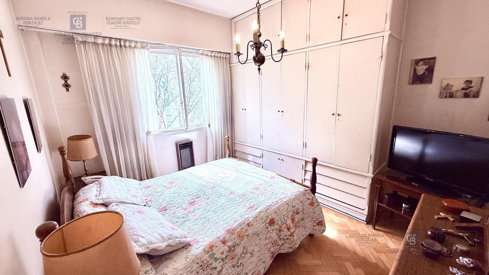 4-room apartment for sale, half-floor, with separate room and front balcony in Palermo