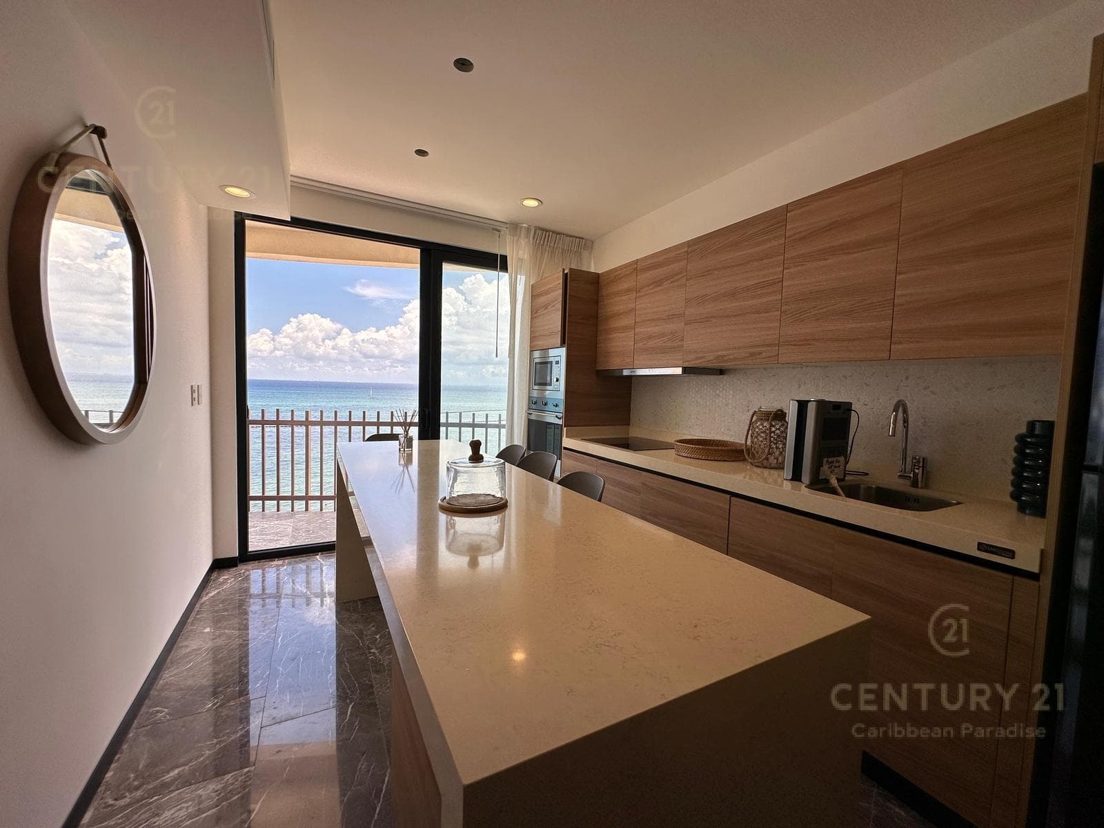 Oceanfront Penthouse for Sale in Itbeach, Playa del Carmen P4458