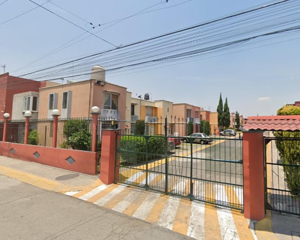 HOUSE FOR SALE IN CUAUTITLAN, NO LOANS—ONLY PERSONAL FUNDS, MEXICO