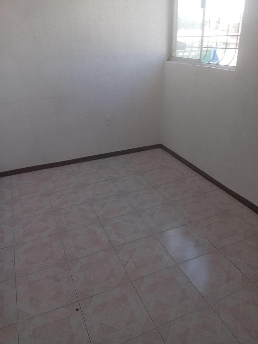 HOUSE FOR SALE IN COACALCO DE BERRIOZABAL, NO LOANS—ONLY PERSONAL FUNDS, MEXICO