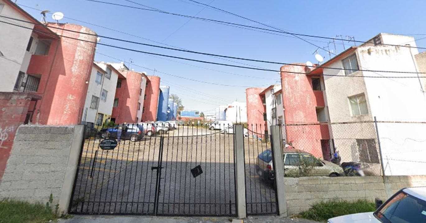 HOUSE FOR SALE IN COACALCO DE BERRIOZABAL, NO LOANS—ONLY PERSONAL FUNDS, MEXICO