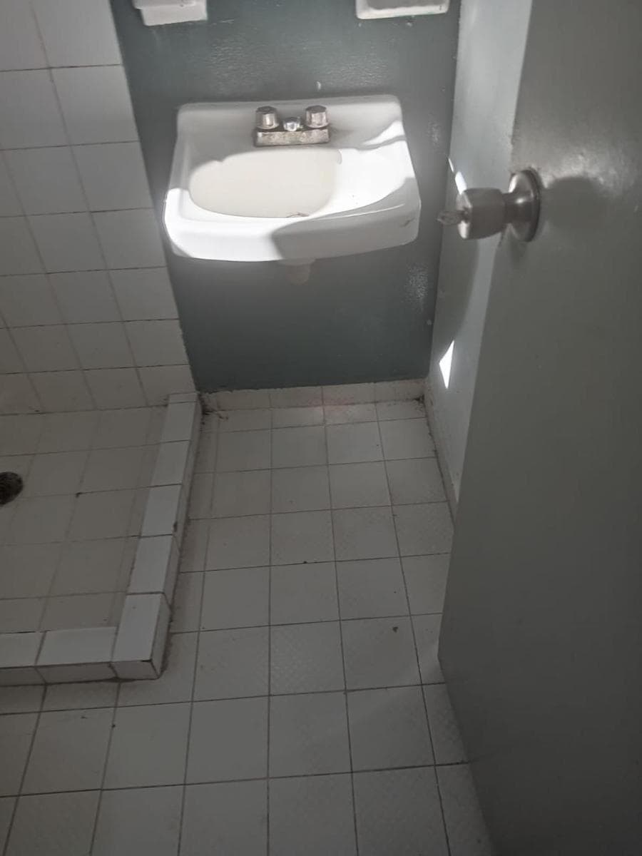 HOUSE FOR SALE IN COACALCO DE BERRIOZABAL, NO LOANS—ONLY PERSONAL FUNDS, MEXICO