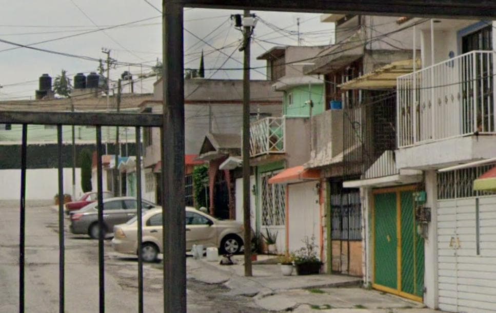 HOUSE FOR SALE IN CUAUTITLAN IZCALLI, NO LOANS—CASH ONLY, MEXICO