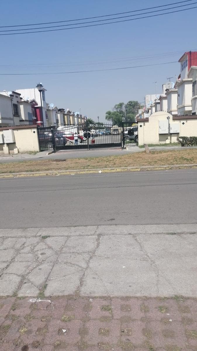 HOUSE FOR SALE IN TECAMAC, NO LOANS—OWN FUNDS ONLY, MEXICO