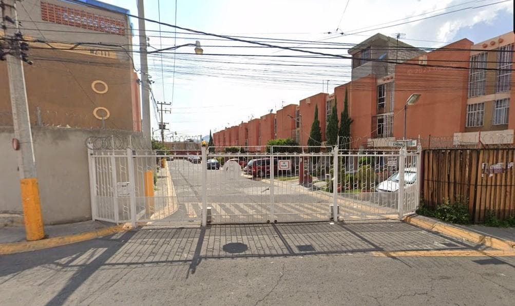 HOUSE FOR SALE IN TECAMAC, NO LOANS—OWN FUNDS ONLY, MEXICO