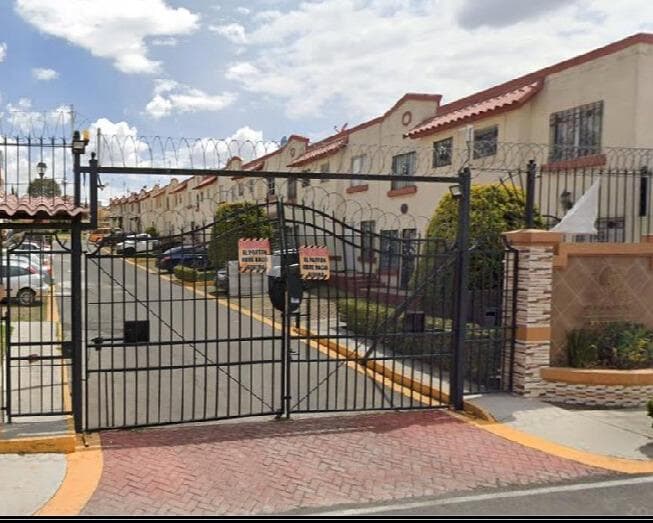 HOUSE FOR SALE IN TECAMAC, NO LOANS—OWN FUNDS ONLY, MEXICO