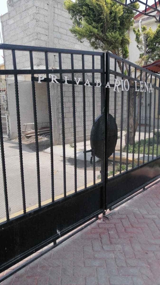 HOUSE FOR SALE IN TECAMAC, NO LOANS—OWN FUNDS ONLY, MEXICO
