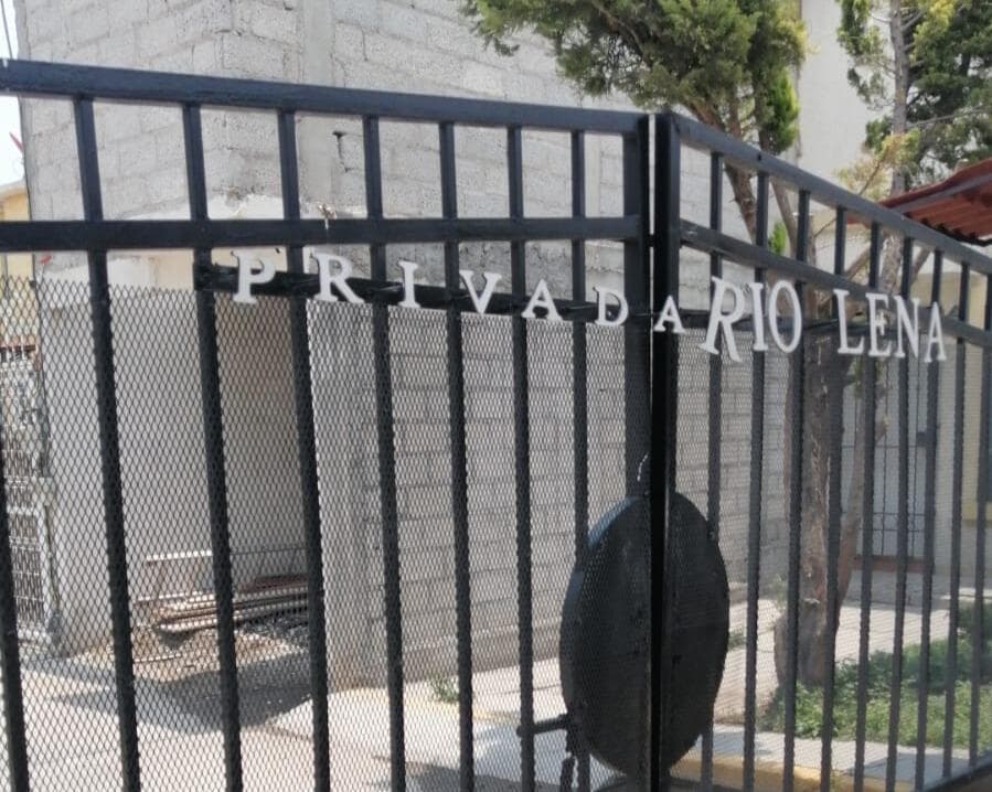 HOUSE FOR SALE IN TECAMAC, NO LOANS—OWN FUNDS ONLY, MEXICO
