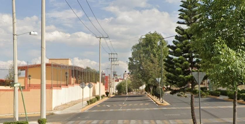 HOUSE FOR SALE IN TECAMAC, NO LOANS—OWN FUNDS ONLY, MEXICO