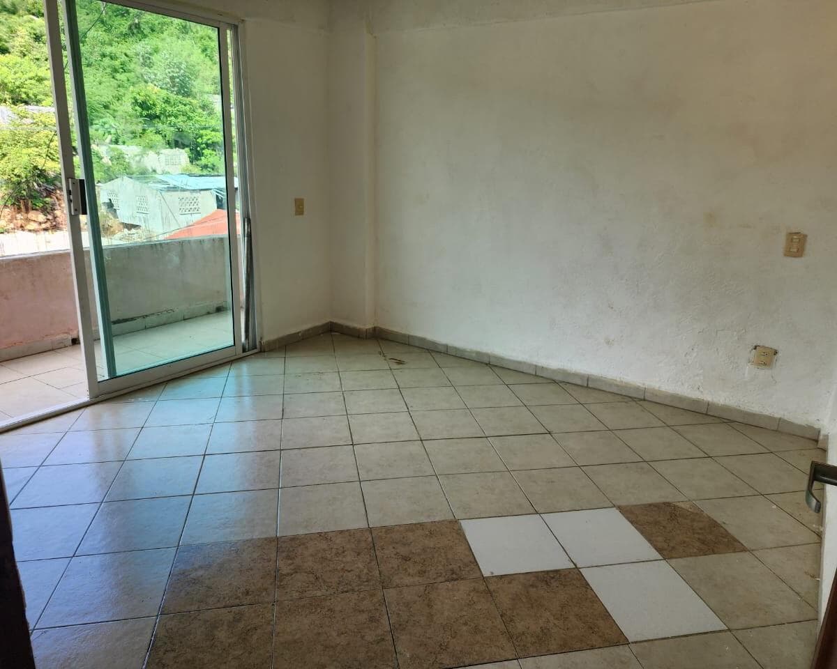 HOUSE FOR SALE IN ACAPULCO DE JUAREZ, NO LOANS—CASH ONLY, GUERRERO