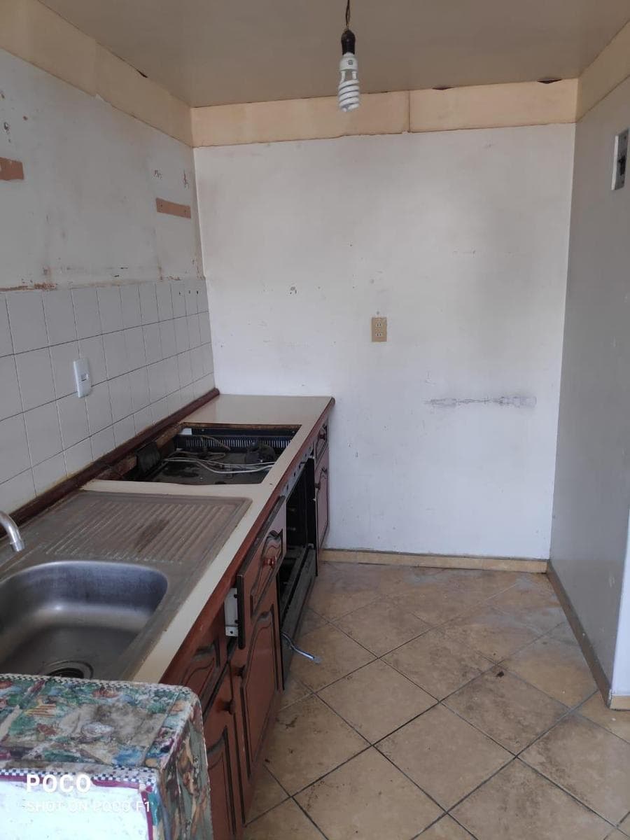 HOUSE FOR SALE IN TLALNEPANTLA DE BAZ, NO LOANS—OWN FUNDS ONLY, MEXICO