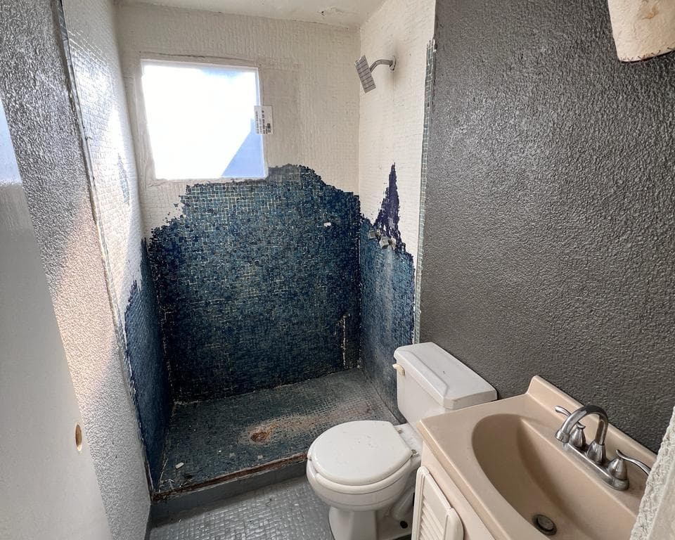 HOUSE FOR SALE IN COACALCO DE BERRIOZABAL, NO LOANS—ONLY PERSONAL FUNDS, MEXICO