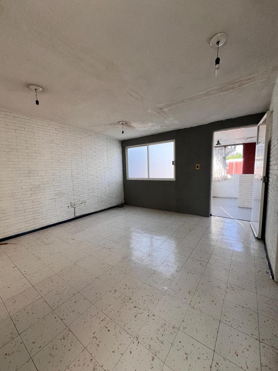 HOUSE FOR SALE IN COACALCO DE BERRIOZABAL, NO LOANS—ONLY PERSONAL FUNDS, MEXICO