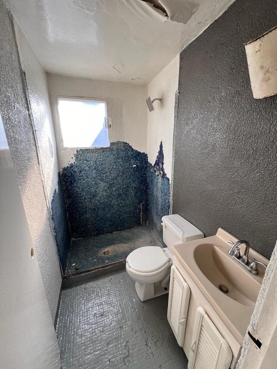 HOUSE FOR SALE IN COACALCO DE BERRIOZABAL, NO LOANS—ONLY PERSONAL FUNDS, MEXICO