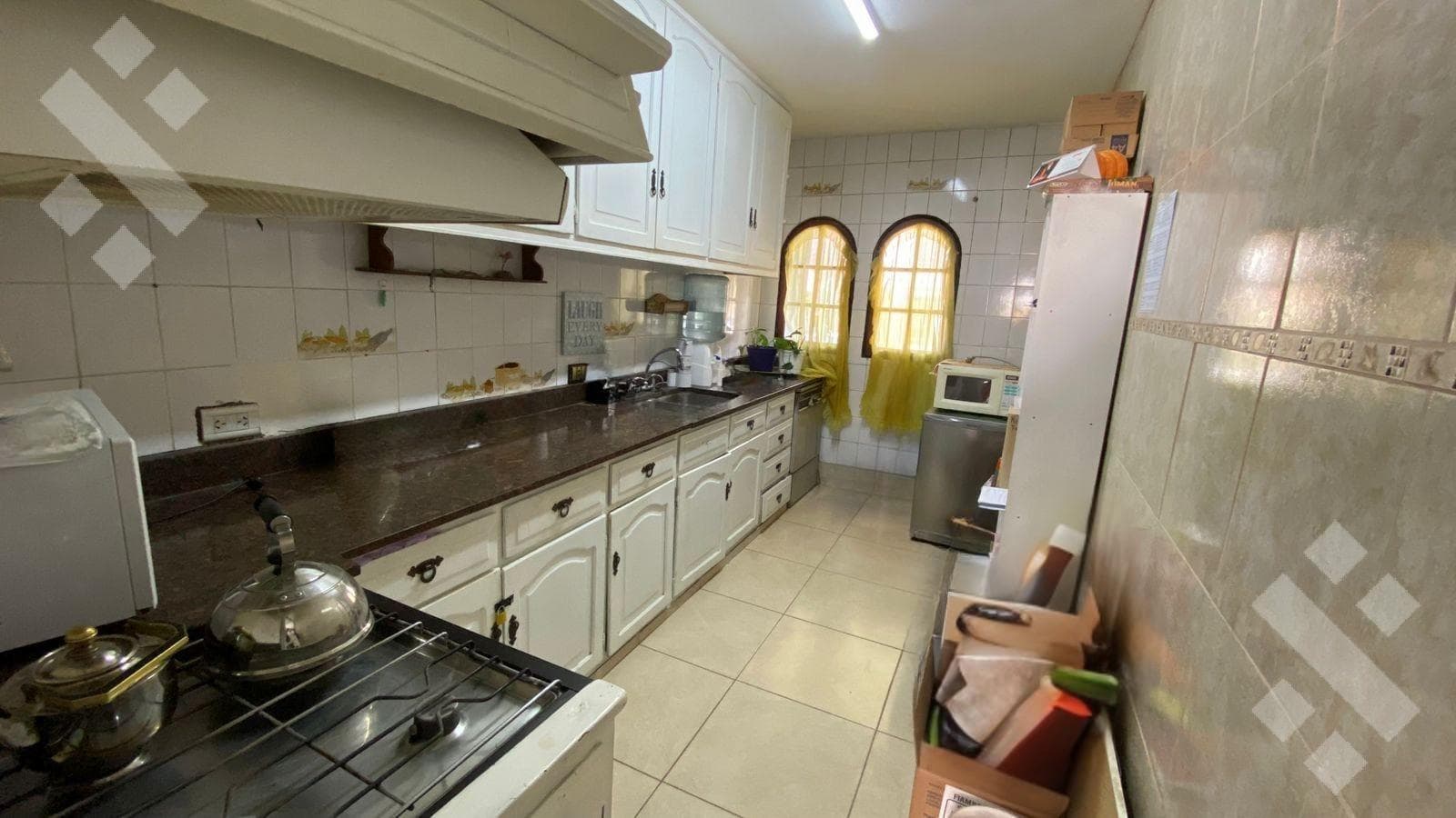 FOUR-BEDROOM HOUSE FOR SALE WITH GARAGE - STA. GENOVEVA - NQN CAPITAL
