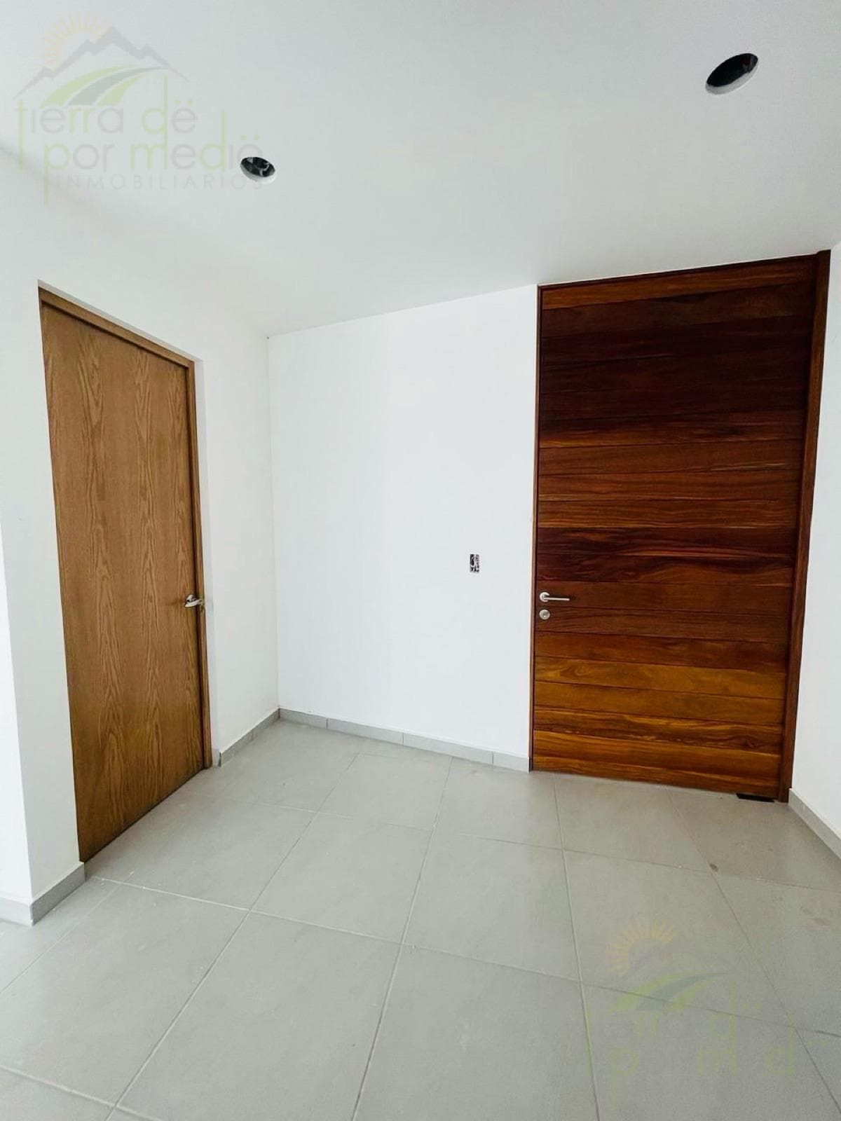 Beautiful House for Sale on a Private Street in Juriquilla, Querétaro