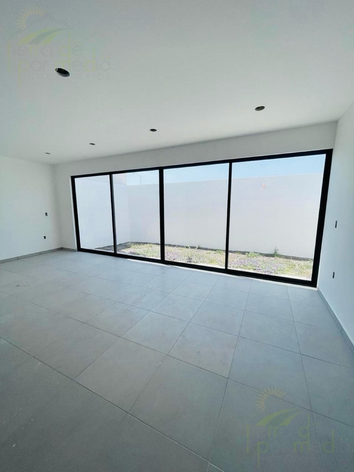 Beautiful House for Sale on a Private Street in Juriquilla, Querétaro