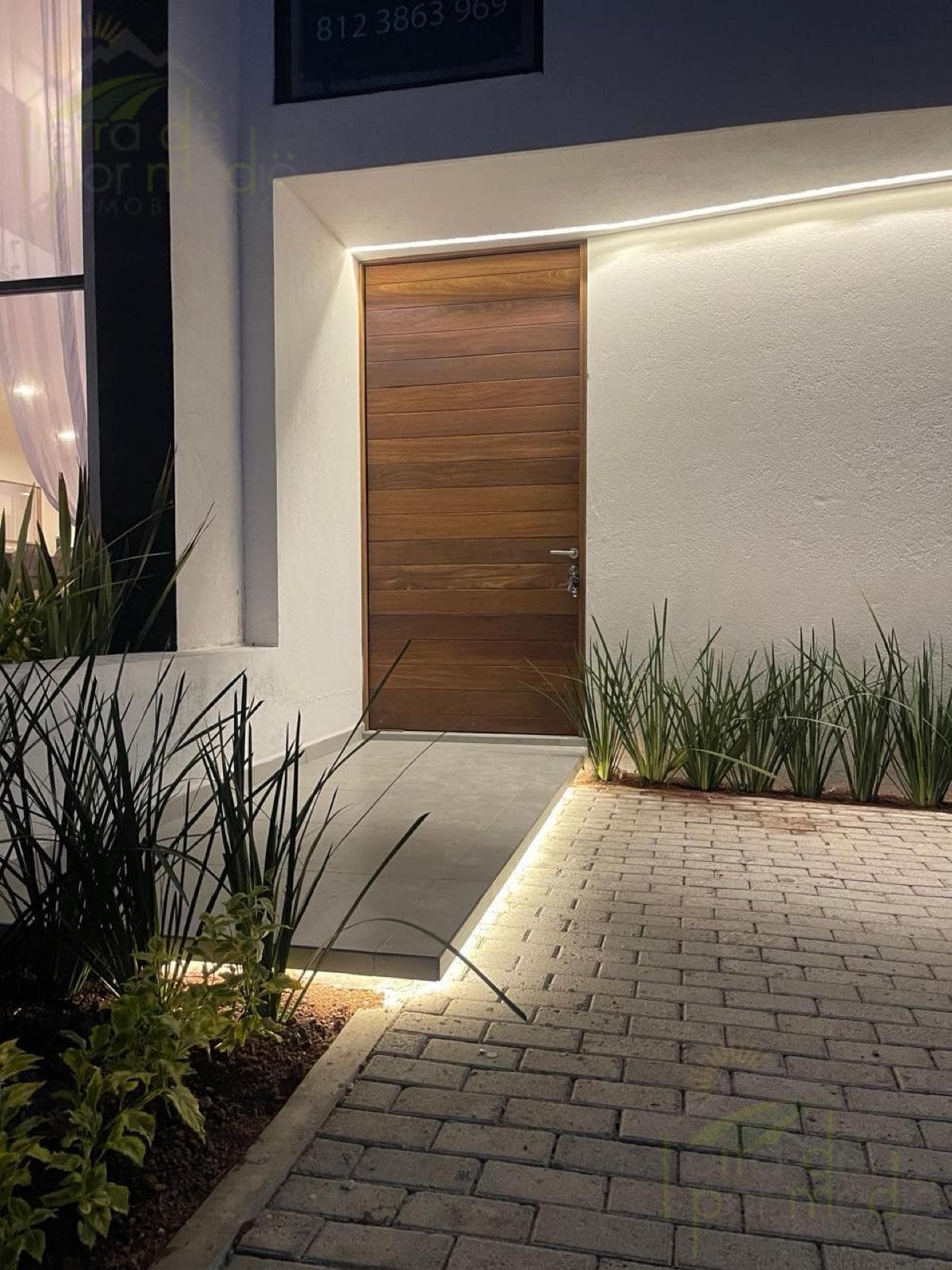 Beautiful House for Sale on a Private Street in Juriquilla, Querétaro