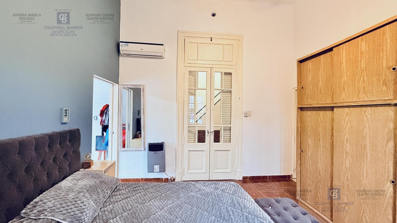 4-ROOM HOUSE FOR SALE ON PRIVATE LOT WITH TERRACE, LIVING ROOM, AND BARBECUE AREA IN BARRACAS