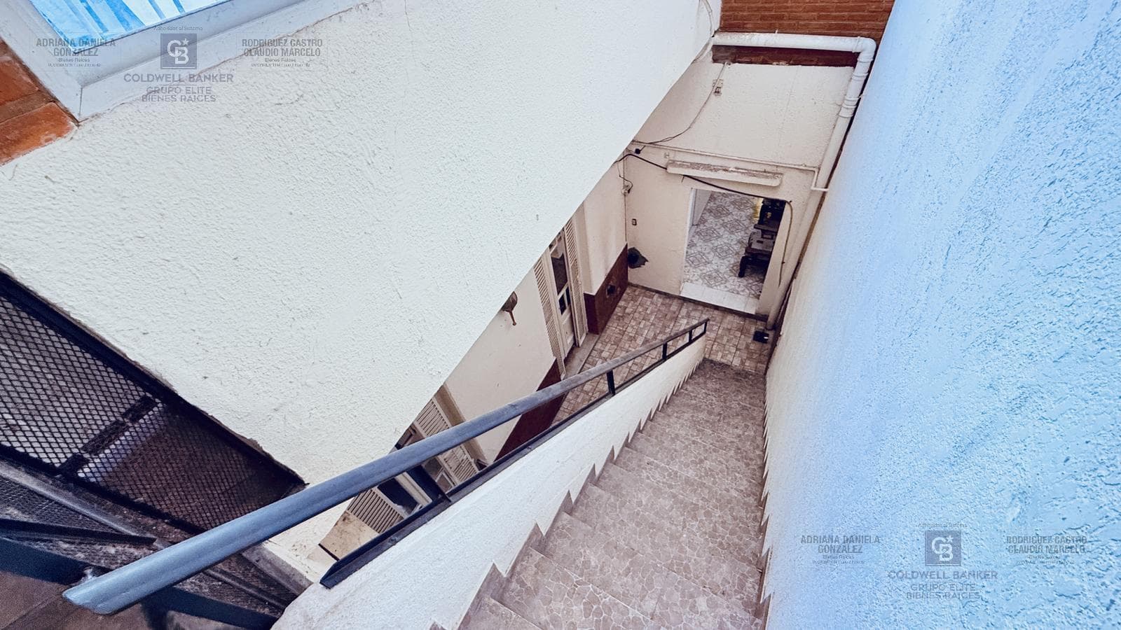 4-ROOM HOUSE FOR SALE ON PRIVATE LOT WITH TERRACE, LIVING ROOM, AND BARBECUE AREA IN BARRACAS