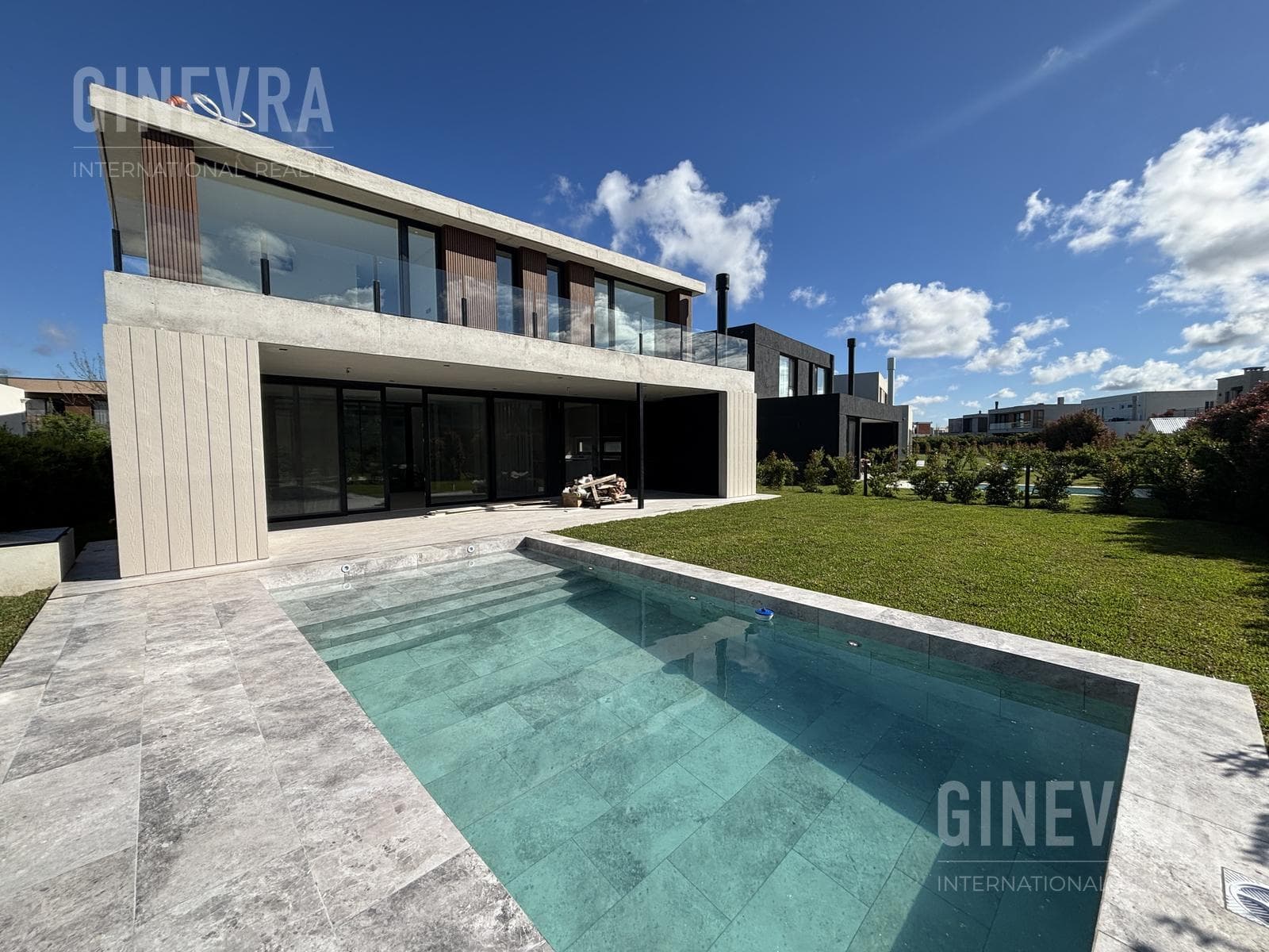 House for Sale in Carpinchos, Nordelta
