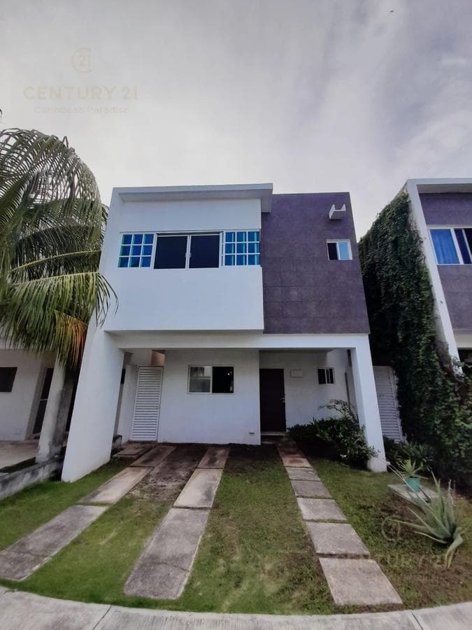 Okume Model Home for Sale in Los Olivos, Playa del Carmen P4461