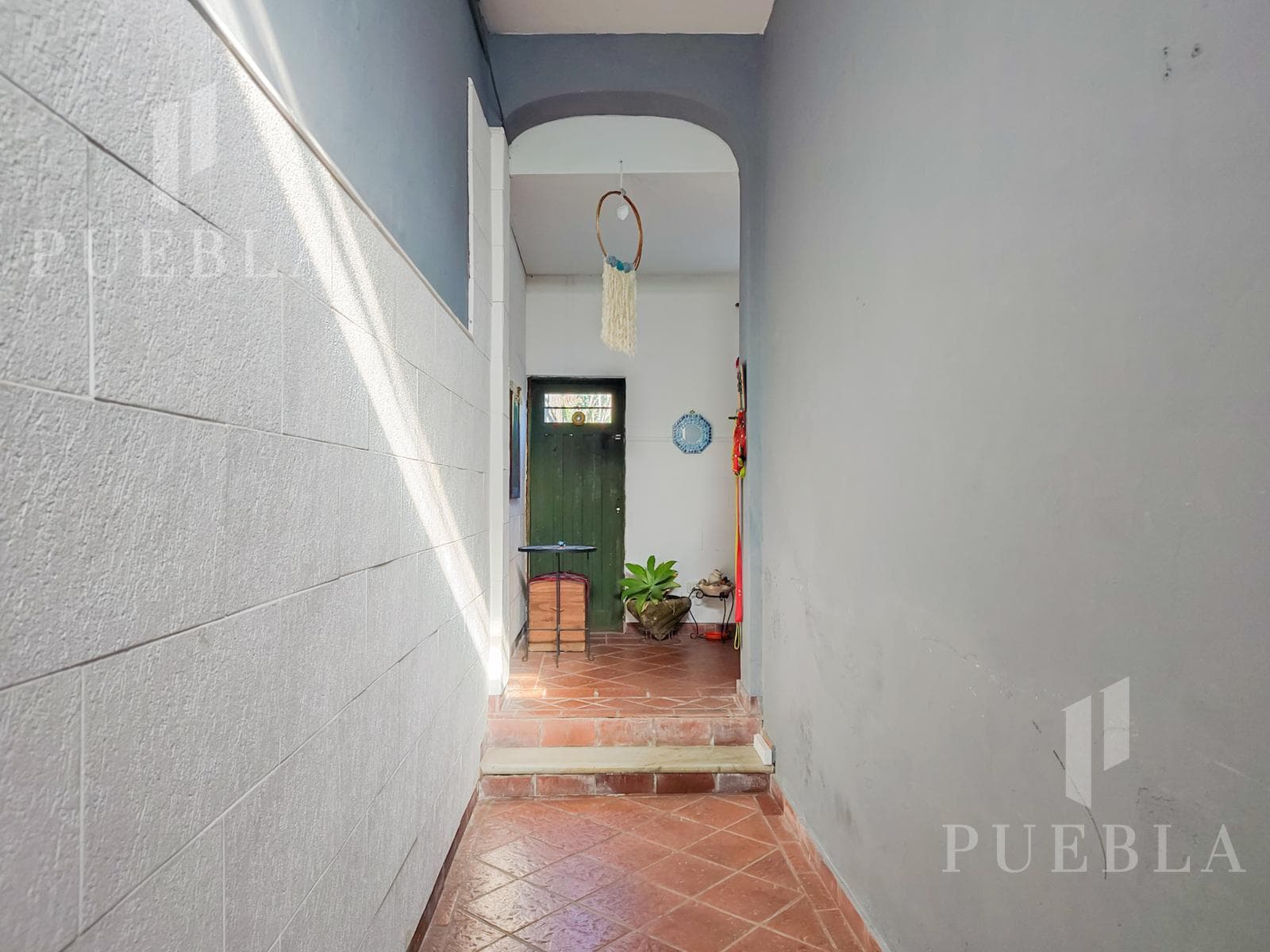 VINTAGE HOUSE FOR SALE IN SAN FERNANDO - BEAUTIFUL GREEN SPACE IN THE BACKYARD