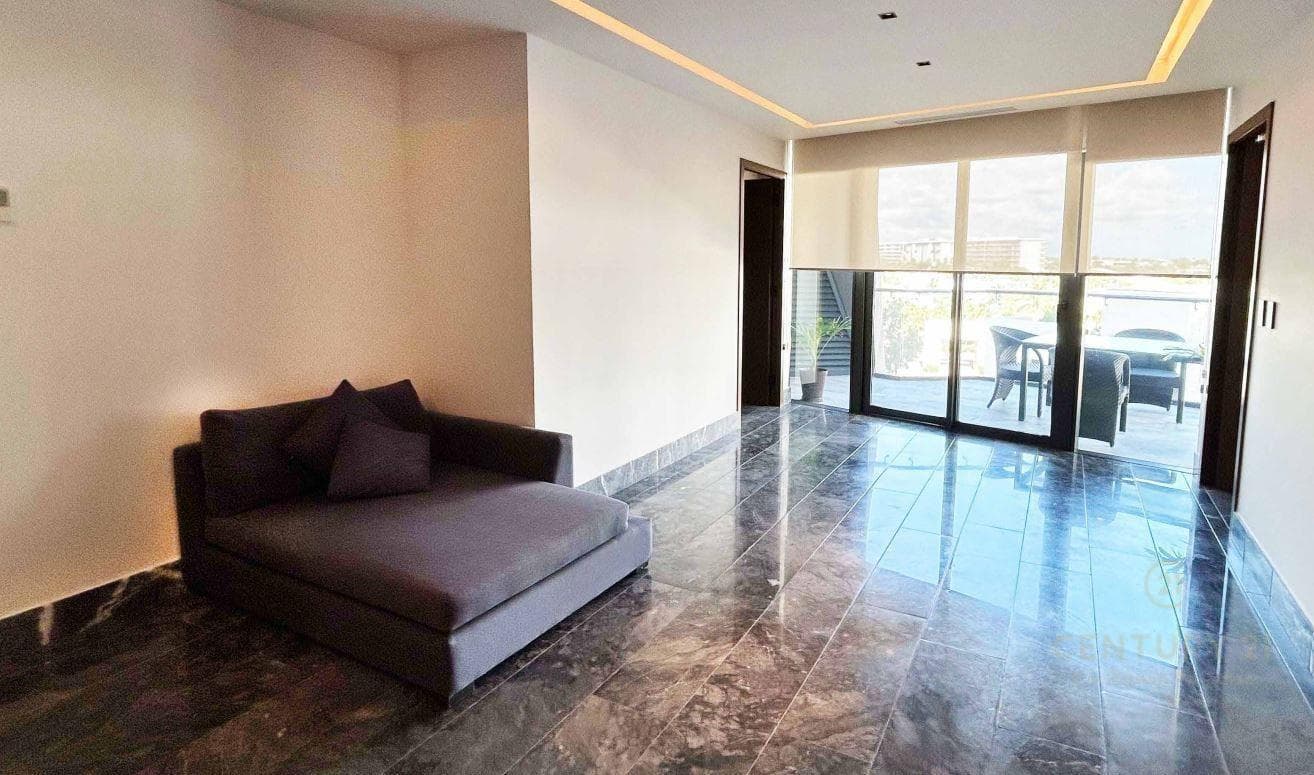 2-Bedroom Apartment for Rent with Ocean View at Shark Tower, Cancun | C4082