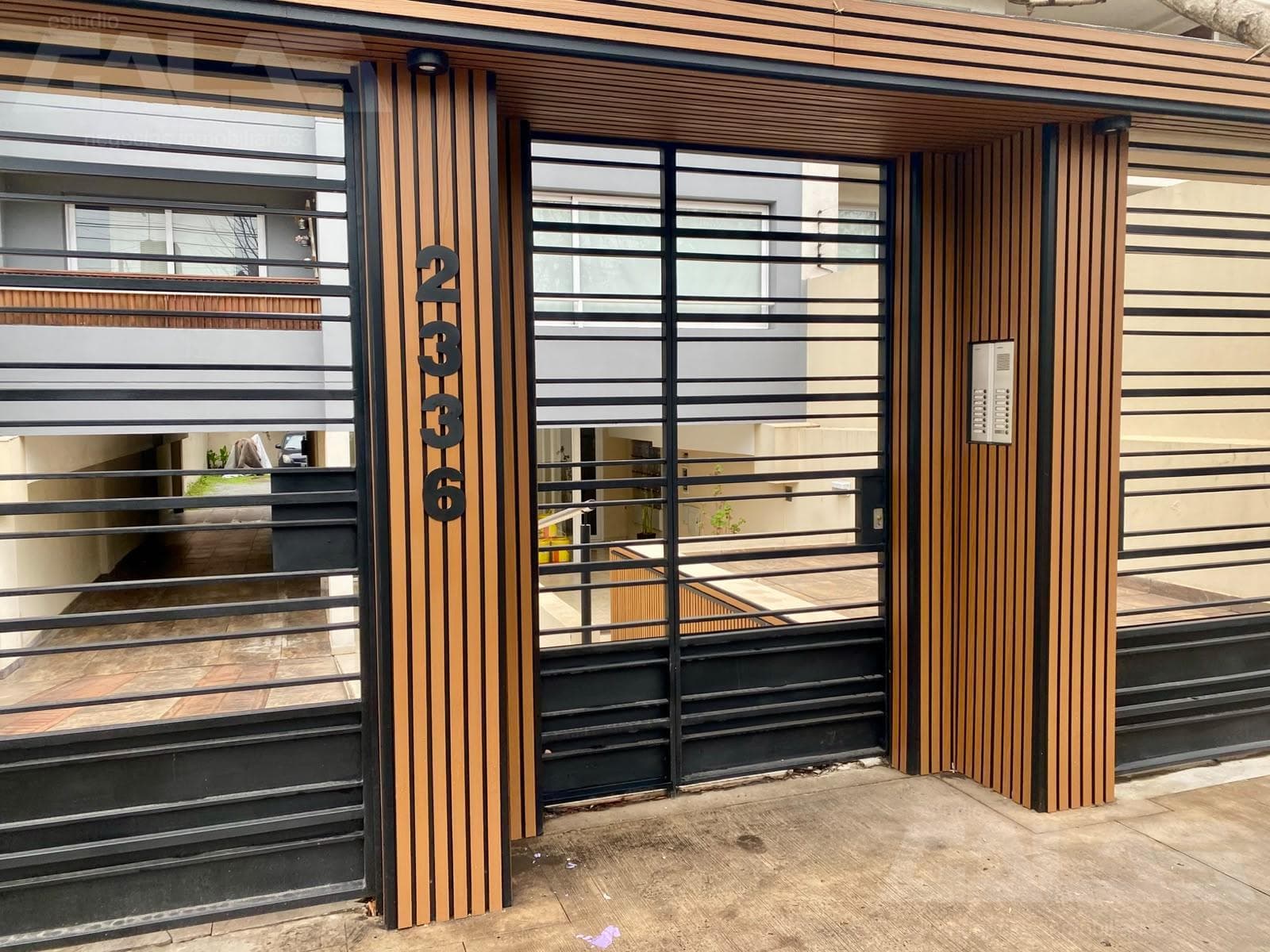 Very nice studio apartment and a half in an excellent neighborhood in Castelar