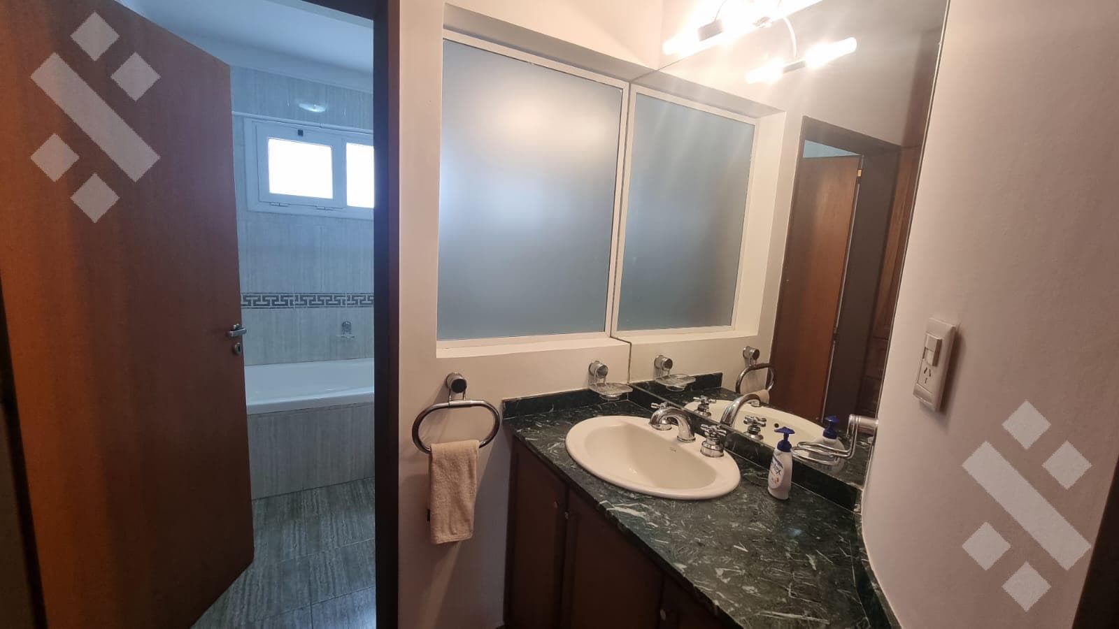 House for Sale - Executive Level - 665 Sargento Cabral Street - Neuquén City -