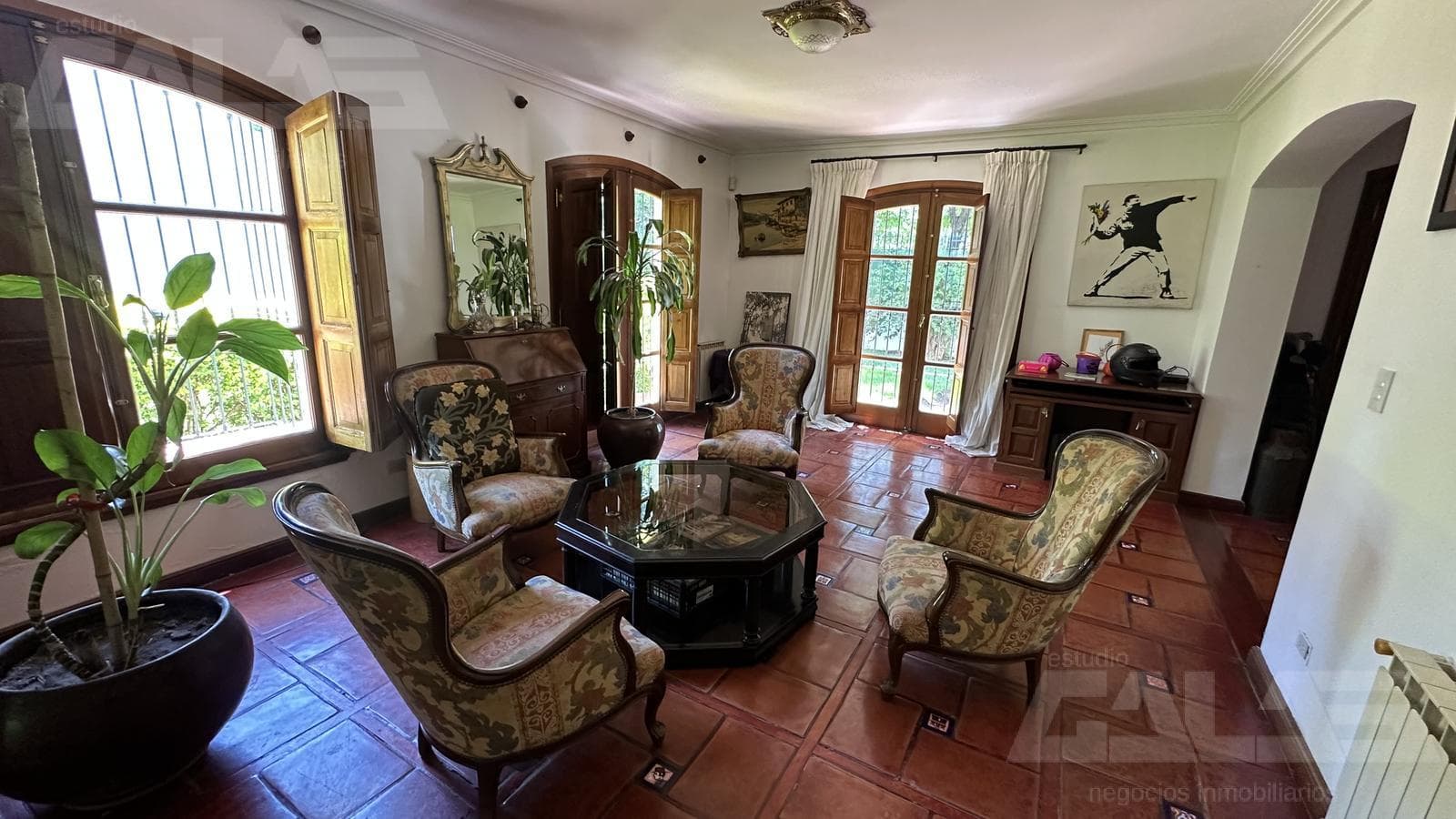 HOUSE | 6 ROOMS | PARK | CATEGORY | BARBECUE AREA | CASTELAR NORTE