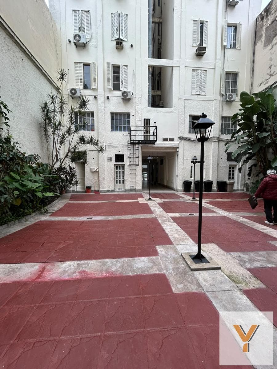 Apartment for Sale - 2 Bedrooms, 1 Bathroom - San Nicolás